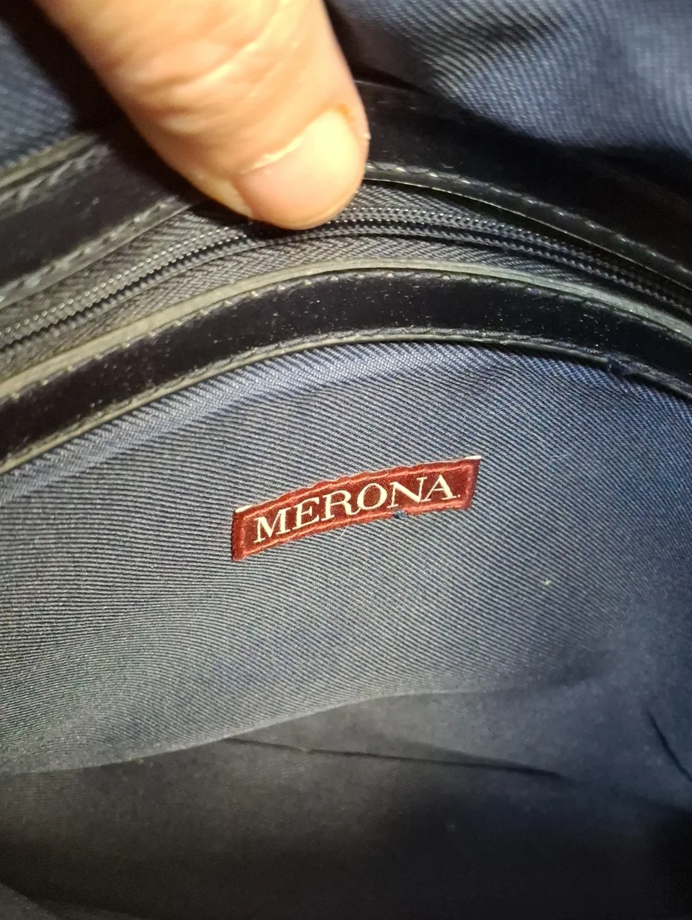 Merona Striped Crossbody Bag Mint Navy Shoulder Bag 11x10x0.5 Preloved
